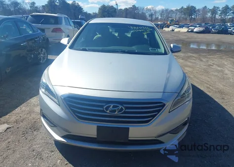2015 Hyundai Sonata Se z USA, uszkodzony, nr VIN 5NPE24AF8FH204938
